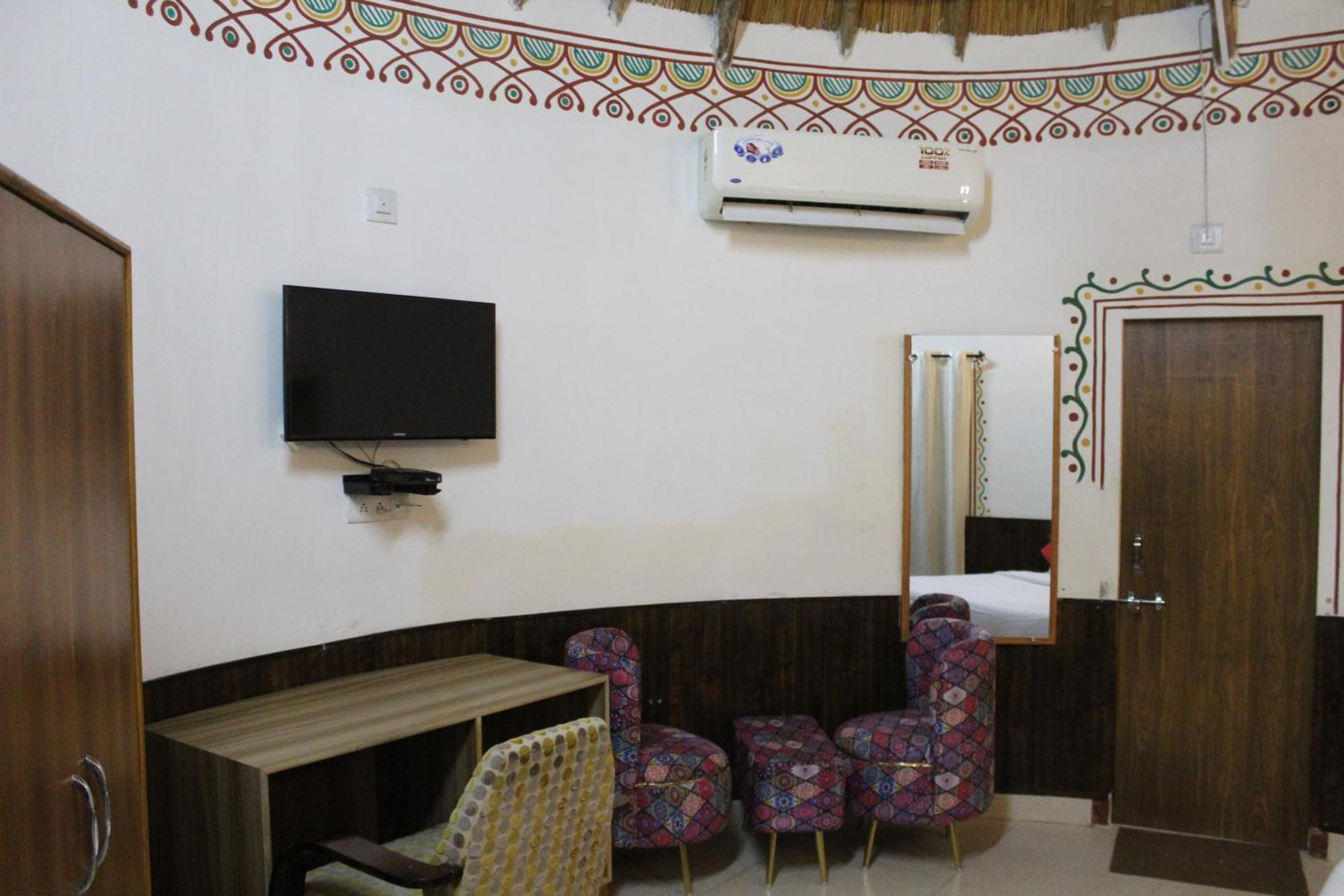 Hotel Vijayvargiya Dhani Bikaner Rum bild