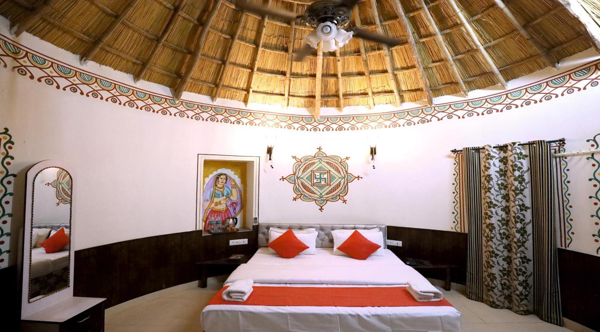 Hotel Vijayvargiya Dhani Bikaner Exteriör bild
